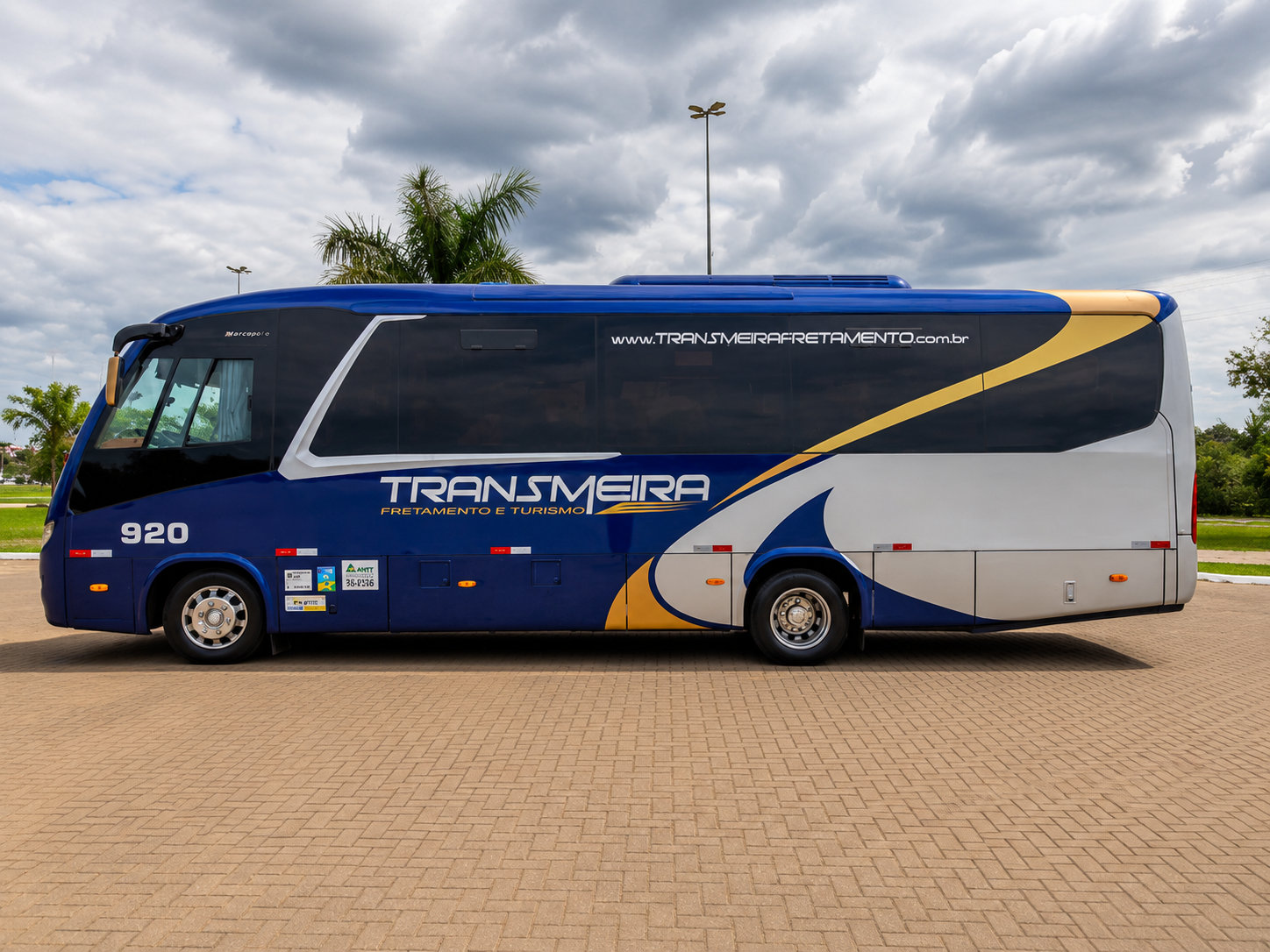 Micro-ônibus Transmeira